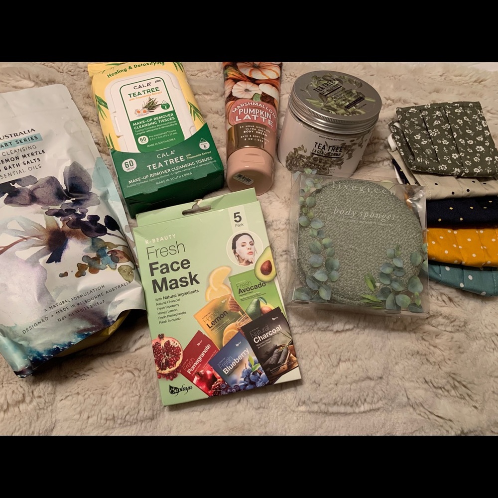 Facial products bundle